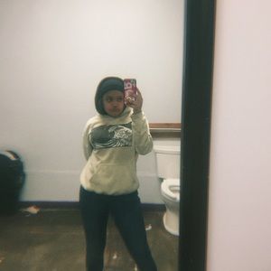 Meet your Posher, Ruthie